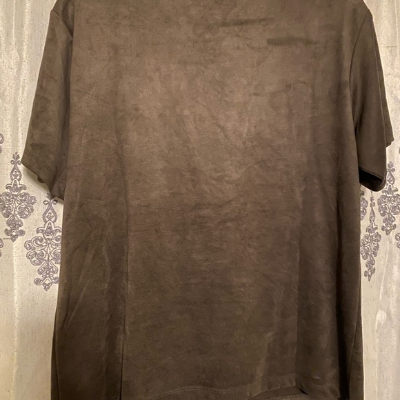 Olivaceous Suede V-Cut Tee - Picture 6 of 10